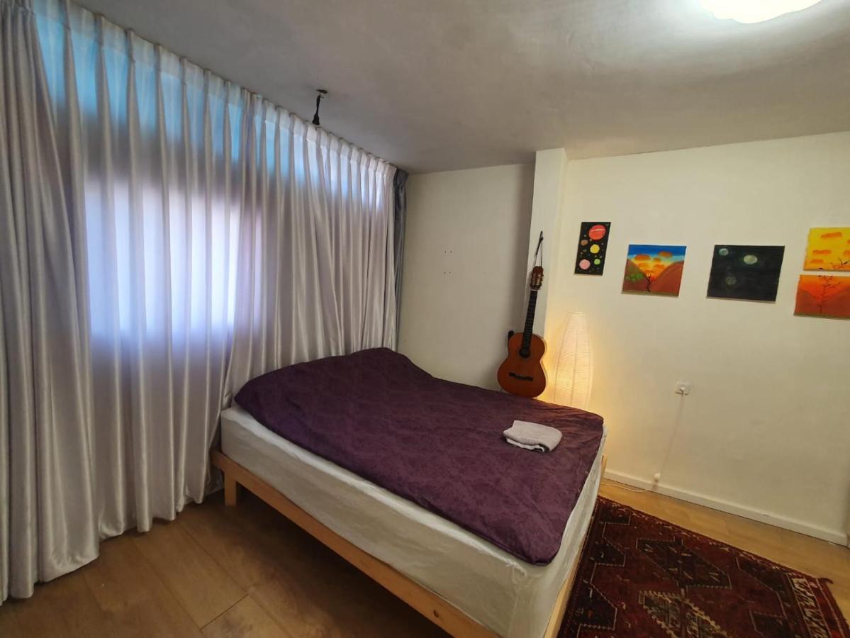 Petach Tikvaיחידת דיור מקסימה בפתח תקווהアパートメント エクステリア 写真
